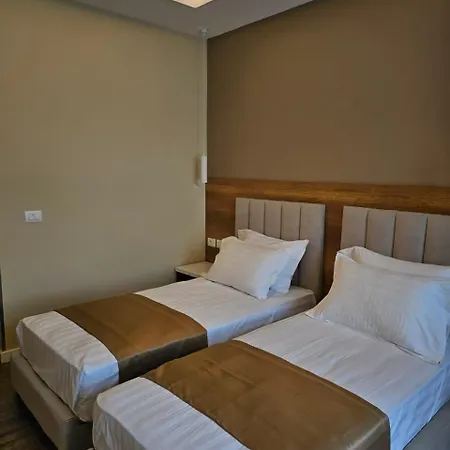 Hotel Arberia